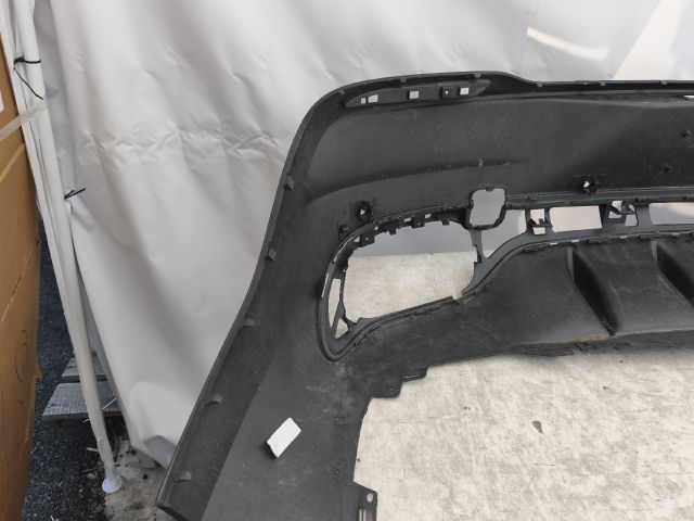 bontott MERCEDES-BENZ GLE Hátsó Lökhárító (Részeivel)