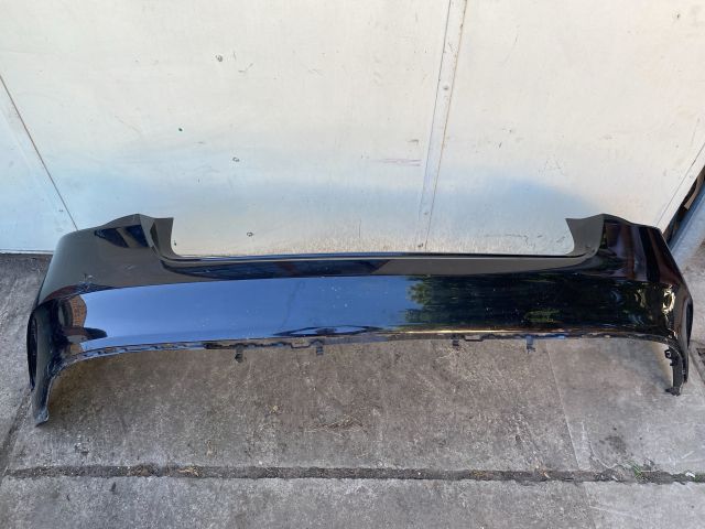 bontott MERCEDES-BENZ GLE Hátsó Lökhárító (Üresen)