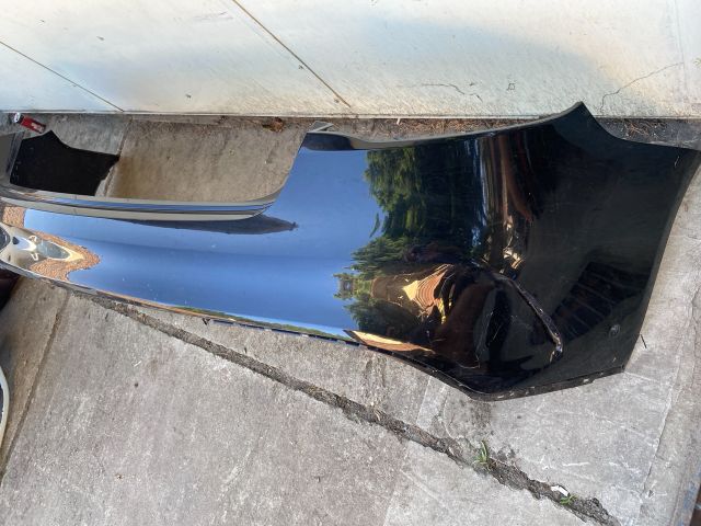 bontott MERCEDES-BENZ GLE Hátsó Lökhárító (Üresen)