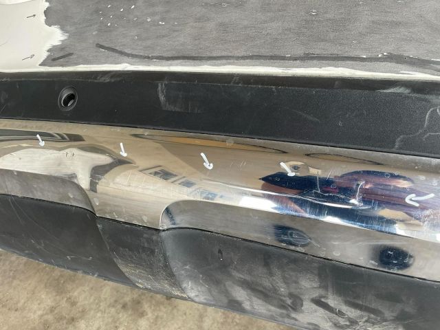 bontott MERCEDES-BENZ GLE Hátsó Lökhárító (Üresen)