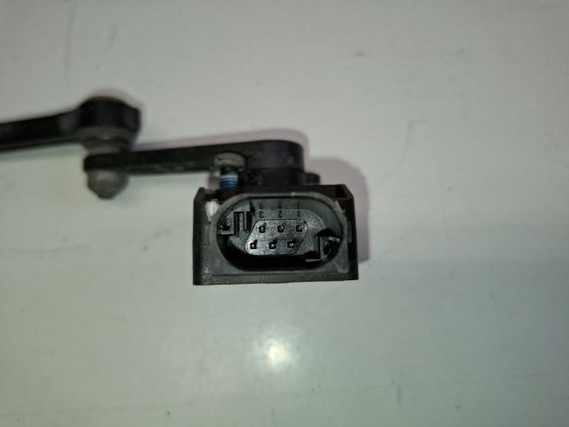 bontott MERCEDES-BENZ GLE Hátsó Xenon Szintszabályzó Jeladó