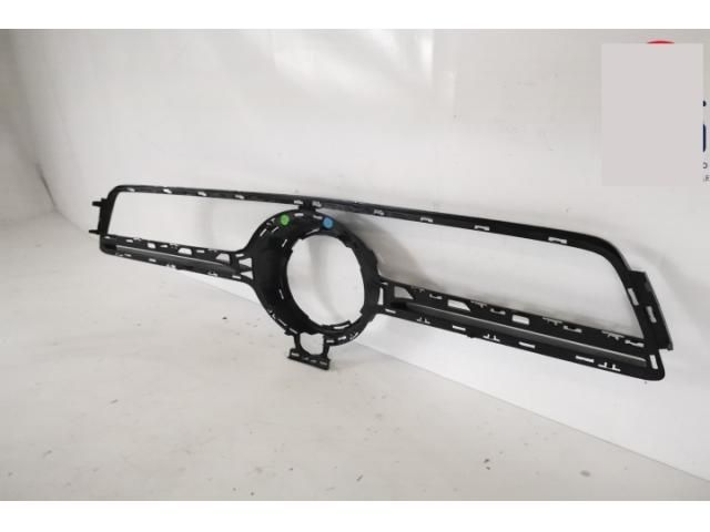 bontott MERCEDES-BENZ GLE Hűtőrács