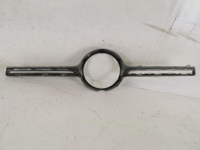 bontott MERCEDES-BENZ GLE Hűtőrács