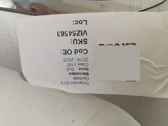 bontott MERCEDES-BENZ GLE Hűtőrács