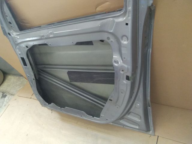 bontott MERCEDES-BENZ GLE Jobb első Ajtó (Üres lemez)