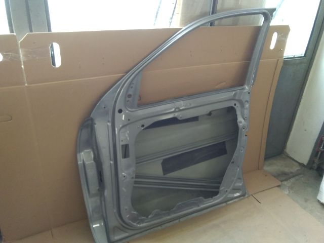 bontott MERCEDES-BENZ GLE Jobb első Ajtó (Üres lemez)