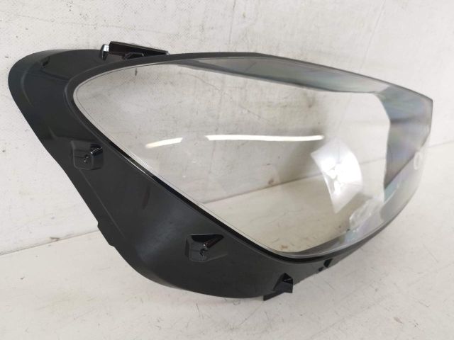 bontott MERCEDES-BENZ GLE Jobb első Lámpabúra