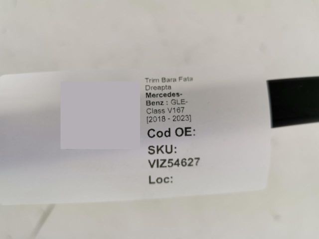 bontott MERCEDES-BENZ GLE Jobb első Lökhárító Díszléc