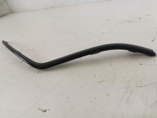 bontott MERCEDES-BENZ GLE Jobb első Lökhárító Díszléc