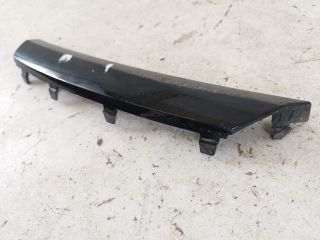 bontott MERCEDES-BENZ GLE Jobb első Lökhárító Díszléc