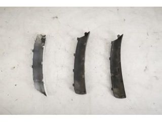 bontott MERCEDES-BENZ GLE Jobb első Lökhárító Díszléc