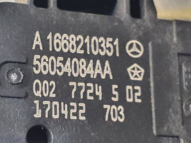 bontott MERCEDES-BENZ GLE Jobb első Oldal Ütközés Érzékelő