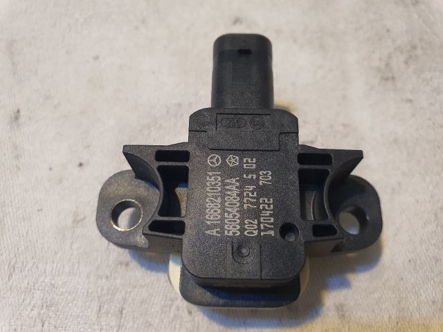 bontott MERCEDES-BENZ GLE Jobb első Oldal Ütközés Érzékelő