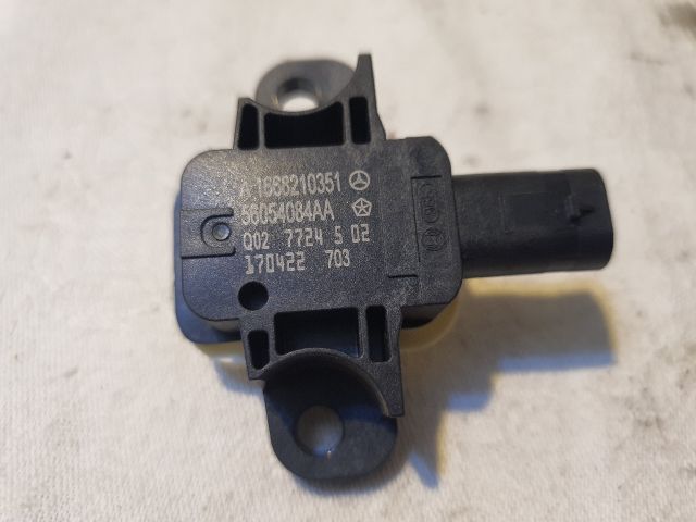 bontott MERCEDES-BENZ GLE Jobb első Oldal Ütközés Érzékelő