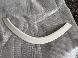 bontott MERCEDES-BENZ GLE Jobb első Sárvédő Díszléc