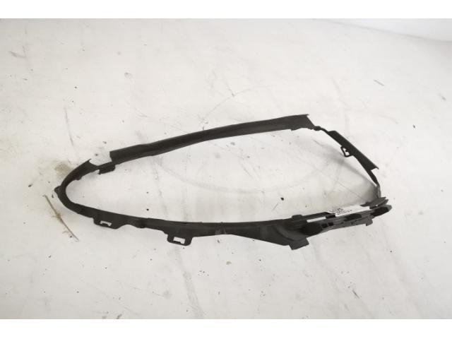 bontott MERCEDES-BENZ GLE Jobb Fényszóró Lámpakeret