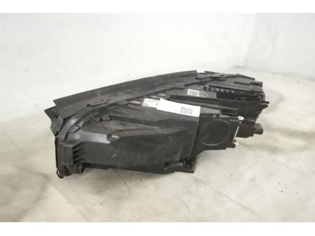 bontott MERCEDES-BENZ GLE Jobb Fényszóró