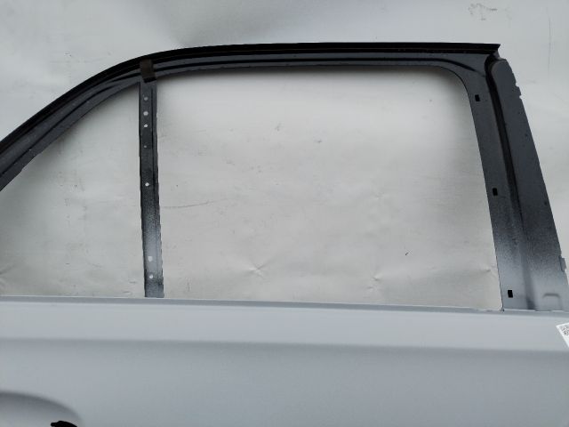 bontott MERCEDES-BENZ GLE Jobb hátsó Ajtó (Üres lemez)