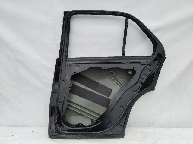 bontott MERCEDES-BENZ GLE Jobb hátsó Ajtó (Üres lemez)