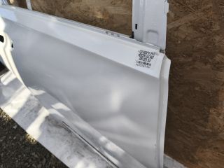 bontott MERCEDES-BENZ GLE Jobb hátsó Ajtó (Üres lemez)