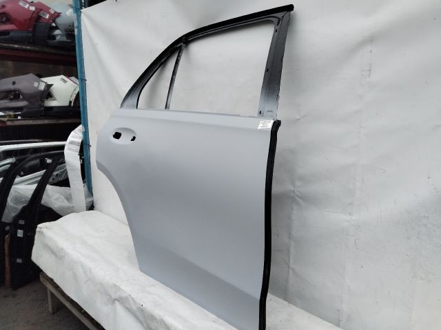 bontott MERCEDES-BENZ GLE Jobb hátsó Ajtó (Üres lemez)