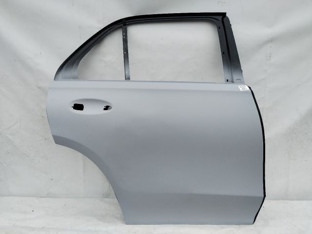 bontott MERCEDES-BENZ GLE Jobb hátsó Ajtó (Üres lemez)