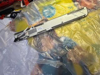 bontott MERCEDES-BENZ GLE Jobb hátsó Belső Küszöb Burkolat