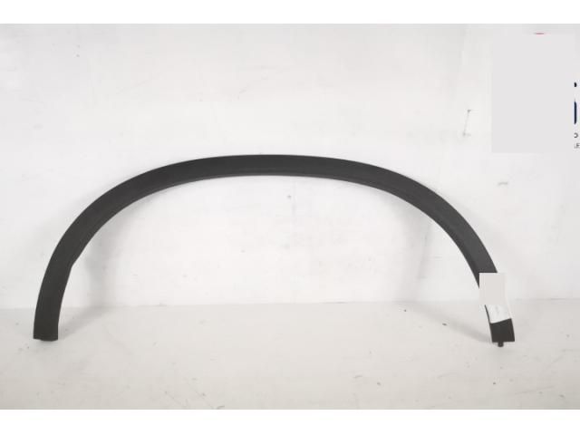 bontott MERCEDES-BENZ GLE Jobb hátsó Sárvédő Díszléc