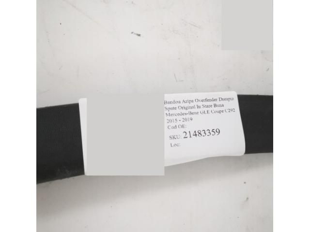 bontott MERCEDES-BENZ GLE Jobb hátsó Sárvédő Díszléc