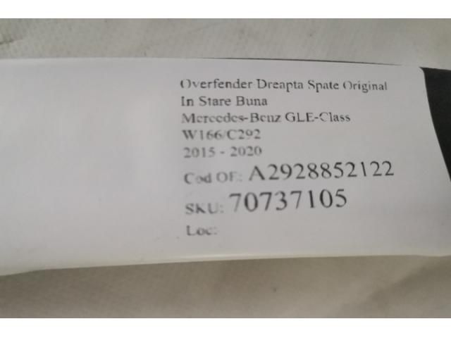 bontott MERCEDES-BENZ GLE Jobb hátsó Sárvédő Díszléc