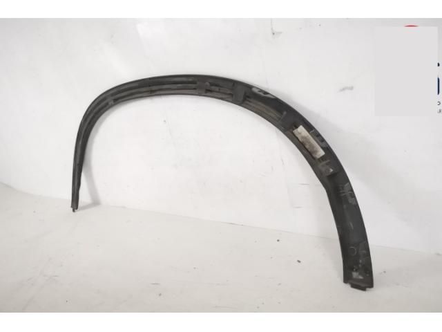 bontott MERCEDES-BENZ GLE Jobb hátsó Sárvédő Díszléc