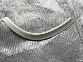 bontott MERCEDES-BENZ GLE Jobb hátsó Sárvédő Díszléc