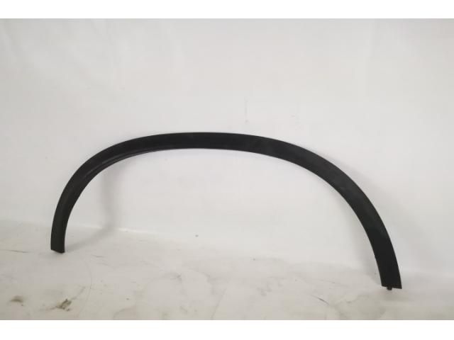 bontott MERCEDES-BENZ GLE Jobb hátsó Sárvédő Díszléc