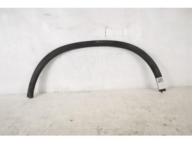 bontott MERCEDES-BENZ GLE Jobb hátsó Sárvédő Díszléc