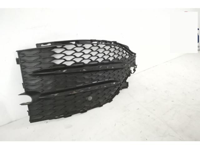 bontott MERCEDES-BENZ GLE Jobb Ködlámpa Rács