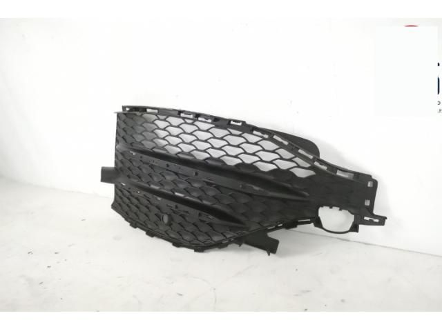 bontott MERCEDES-BENZ GLE Jobb Ködlámpa Rács