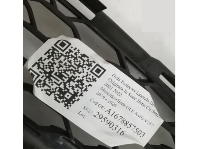 bontott MERCEDES-BENZ GLE Jobb Ködlámpa Rács