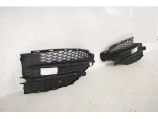 bontott MERCEDES-BENZ GLE Jobb Ködlámpa Rács