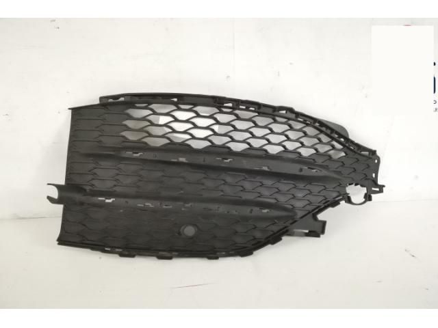 bontott MERCEDES-BENZ GLE Jobb Ködlámpa Rács