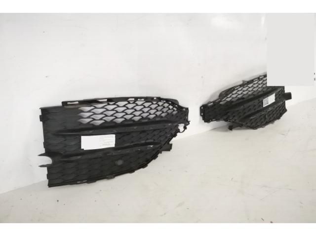 bontott MERCEDES-BENZ GLE Jobb Ködlámpa Rács