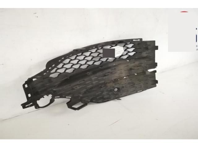 bontott MERCEDES-BENZ GLE Jobb Ködlámpa Rács