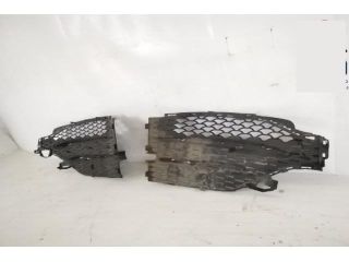 bontott MERCEDES-BENZ GLE Jobb Ködlámpa Rács