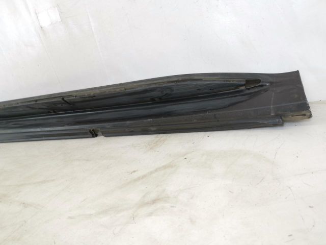 bontott MERCEDES-BENZ GLE Jobb Küszöb