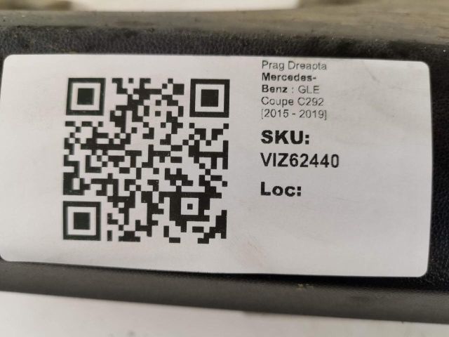 bontott MERCEDES-BENZ GLE Jobb Küszöb