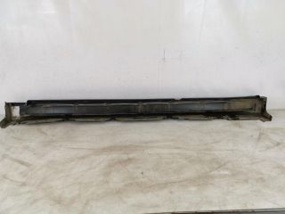 bontott MERCEDES-BENZ GLE Jobb Küszöb