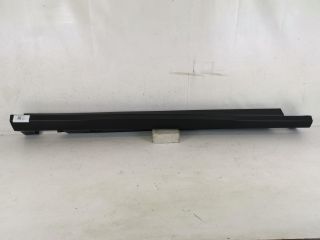 bontott MERCEDES-BENZ GLE Jobb Küszöb