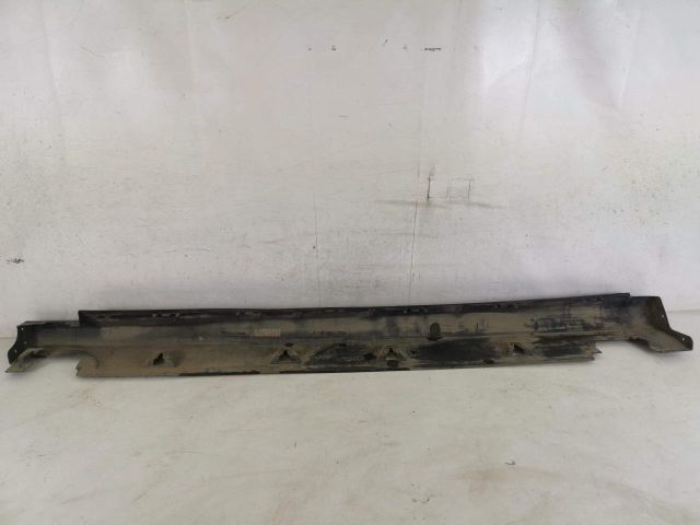 bontott MERCEDES-BENZ GLE Jobb Küszöb