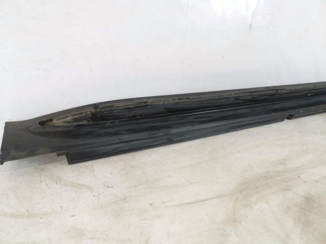 bontott MERCEDES-BENZ GLE Jobb Küszöb