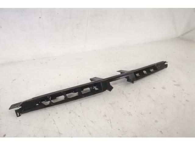 bontott MERCEDES-BENZ GLE Motorháztető Díszléc Első