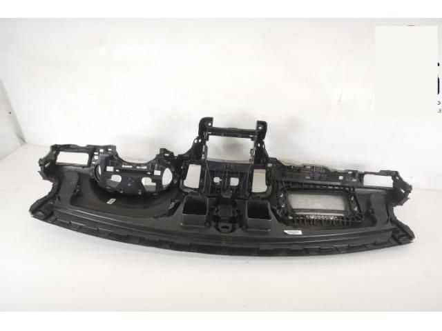 bontott MERCEDES-BENZ GLE Műszerfal Héj